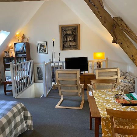 Kirribilli Bed & Breakfast Pleine-Fougères Екстериор снимка