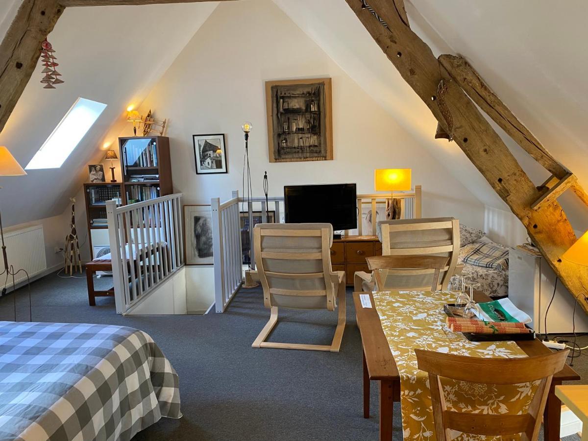 Kirribilli Bed & Breakfast Pleine-Fougères Екстериор снимка