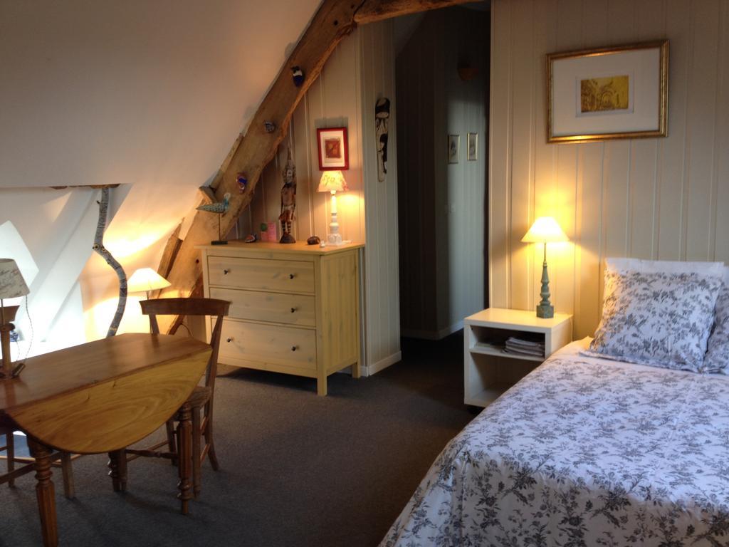 Kirribilli Bed & Breakfast Pleine-Fougères Стая снимка